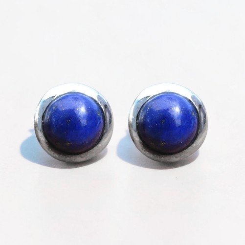 Petites boucles d'oreilles à clous en argent et en pierre Lapis lazuli ronde (bleu)