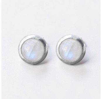 Petites boucles d'oreilles à clous en argent et en Pierre de lune ronde