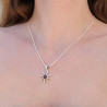 Pendentif soleil argent et pierre Grenat ronde