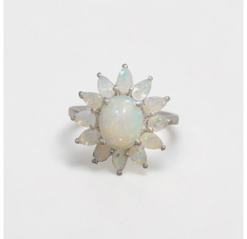 Bague fleur en argent et 13 pierres en Opale d'Ethiopie T57
