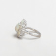Bague fleur en argent et 13 pierres en Opale d'Ethiopie T57