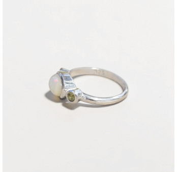 Bague fine argent et petite pierre Opale et Péridot T51/53/54