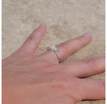 Bague fine argent et petite pierre Opale et Péridot T51/53/54