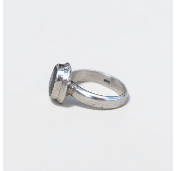 Bague en Opale noire ovale et argent T51