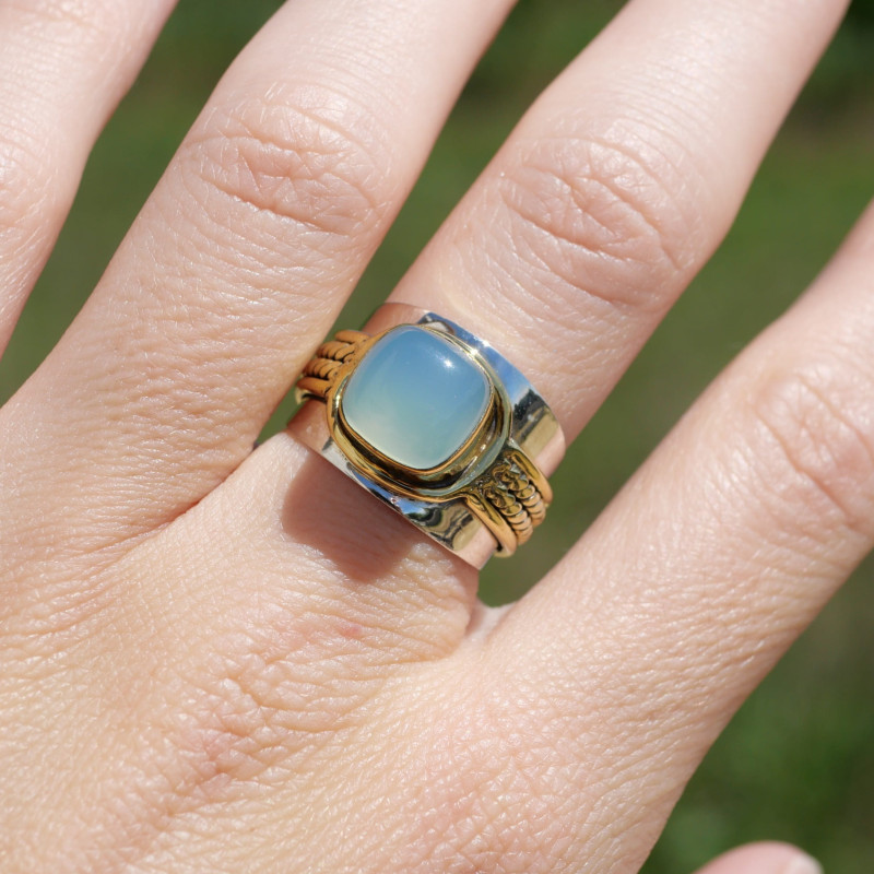 Bague large argent doré tressé pierre carrée Calcédoine T57 Bague large argent doré tressé pierre carrée Calcédoine T57