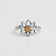 Petite bague fleur de lotus et pierre Cornaline T49/51 Petite bague fleur de lotus et pierre Cornaline T49/51