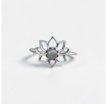 Petite bague fleur de lotus et pierre Labradorite T49/54/59