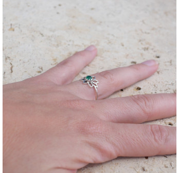 Petite bague fleur de lotus et pierre Agate verte T49/54/57/59