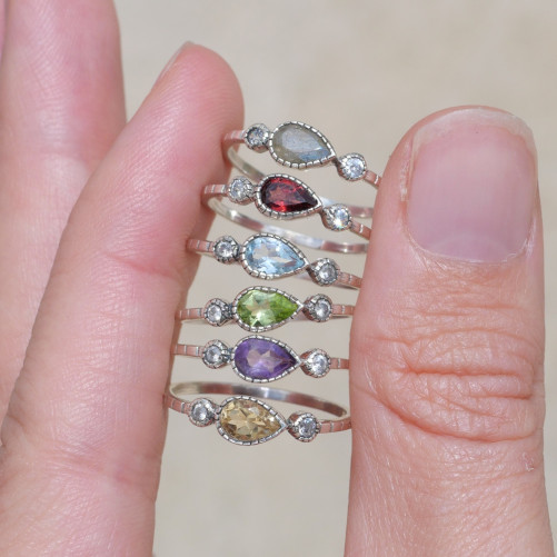 Bague fine argent goutte en Topaze bleue et zircons T49/52/54