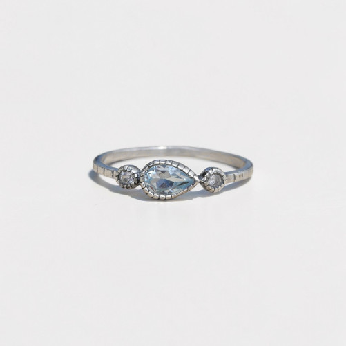 Bague fine argent goutte en Topaze bleue et zircons T49/52/54
