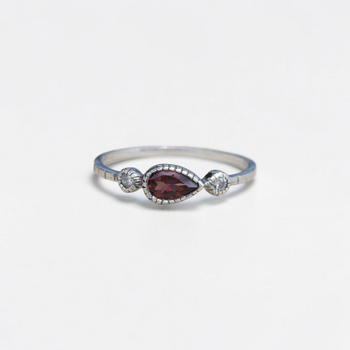 Bague fine argent goutte en Grenat et zircons T52/54/57