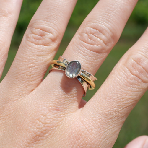 Bague argent martelé anneau doré pierre Labradorite T58