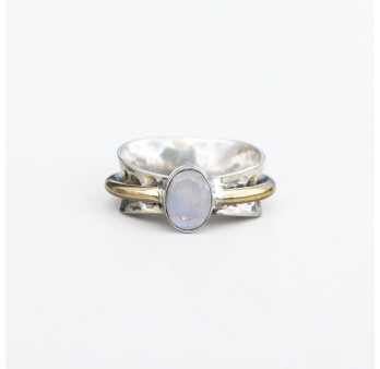 Bague argent martelé anneau doré Pierre de lune irisée T56