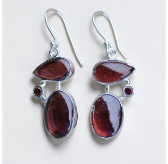 Boucles d'oreilles argent 3 pierres en grenat top qualité