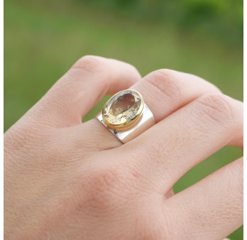 Bague large argent doré et pierre facettée Citrine T51