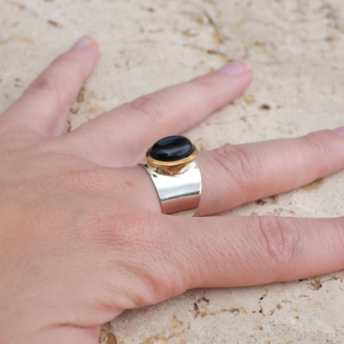 Bague large argent doré et pierre ovale Onyx noir T57