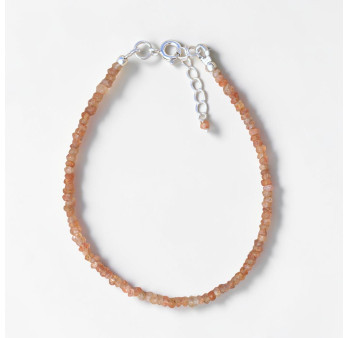 Bracelet fin pierres Pierre de soleil facettées fermoir argent