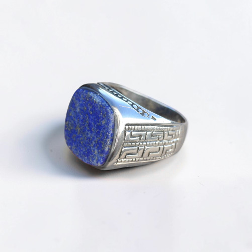 Grosse chevalière homme en argent gravé et pierre Lapis lazuli T67