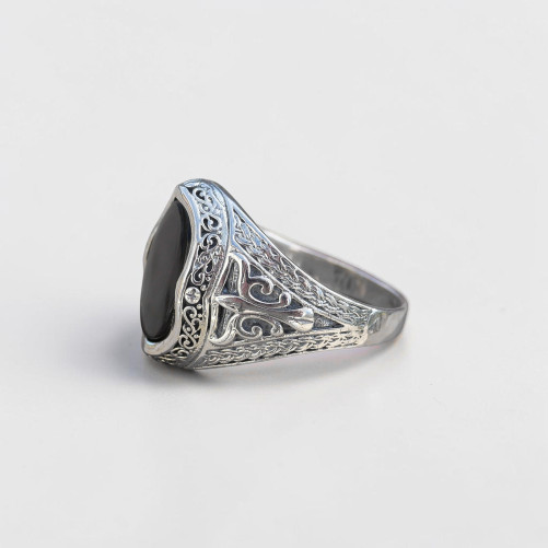 Chevalière Homme massive argent ciselé pierre ovale Onyx noir T67