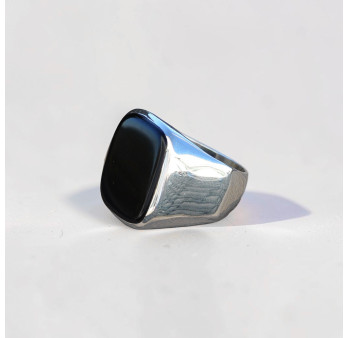 Grosse chevalière en argent et pierre naturelle Onyx (noir) T66