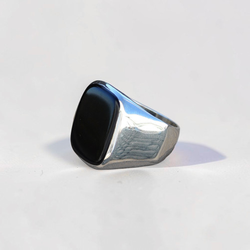 Grosse chevalière en argent et pierre naturelle Onyx (noir) T66