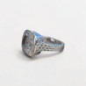 Bague en argent martelé et pierre carrée Cristal de roche T54