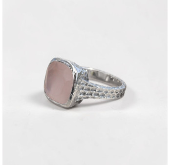 Bague en argent martelé et pierre carrée Quartz rose T57