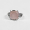 Bague en argent martelé et pierre carrée Quartz rose T57