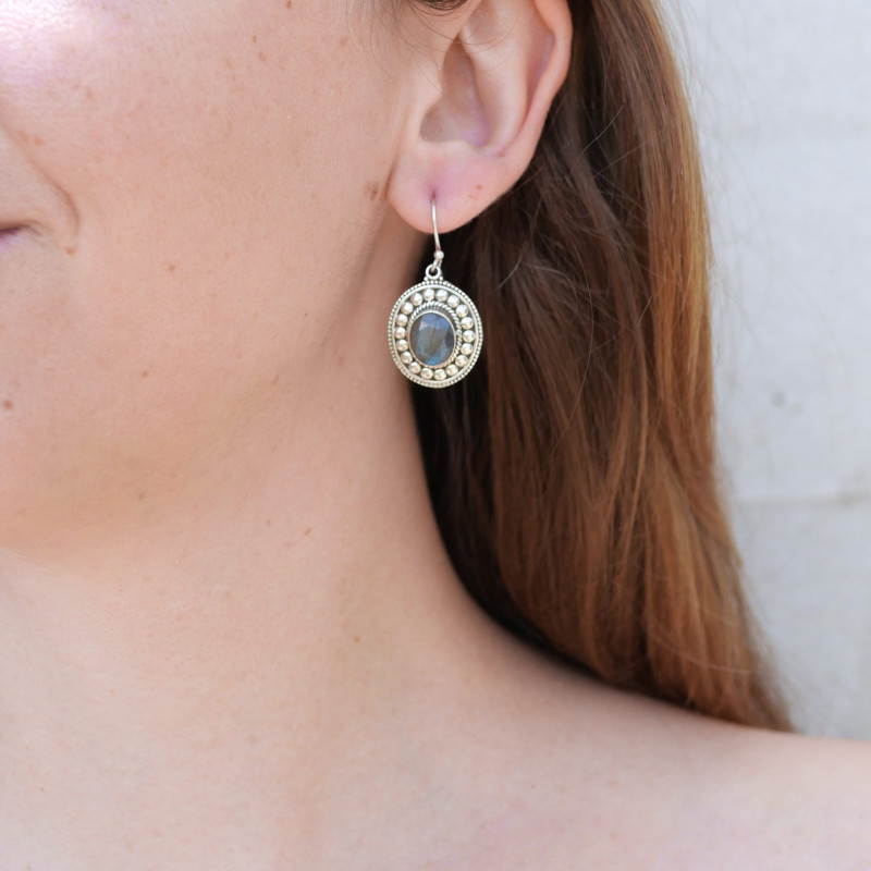 Boucles oreilles argent ciselé pierre Labradorite facettée ovale