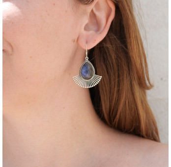 Grandes boucles gouttes pierre Labradorite et rayons en argent (bleu)