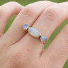 Bague fine large en argent doré et 3 Pierres de lune T54