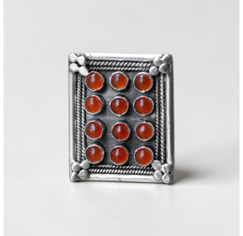 Bague rectangulaire argent 12 pierres en Cornaline T53