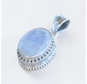 Gros pendentif argent ciselé et pierre de lune arc-en-ciel facettée (blanc)