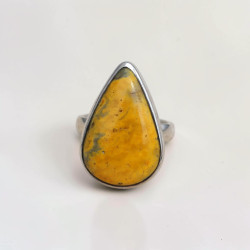 Bague en argent et pierre goutte en Jaspe bourdon T51