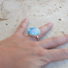 Bague ronde en argent et pierre Larimar T55