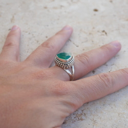 Bague trillion haute argent ciselé et pierre Agate verte T55 réglable