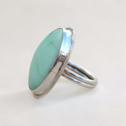 Bague ovale argent lisse et pierre Chrysoprase T53