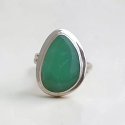 Bague goutte en Chrysoprase et argent lisse T53
