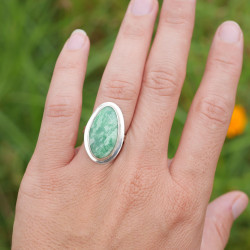 Bague en argent lisse et pierre Chrysoprase T53