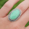 Bague ovale en argent ciselé et pierre Chrysoprase T53 réglable