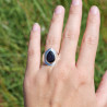 Bague large pointe argent et pierre facettée en Grenat T56