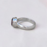 Bague en argent et pierre ronde en Grenat facettée T51