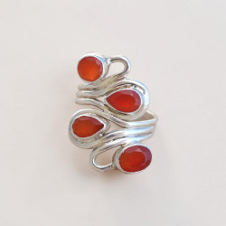 Bague ajourée 4 pierres facettées Cornaline T57