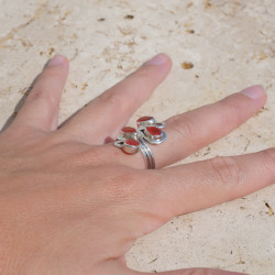Bague ajourée 4 pierres facettées Cornaline T57