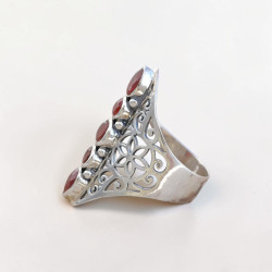 Longue bague argent ajouré 5 pierres en Cornaline T62