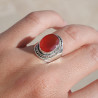 Bague en argent ciselé et pierre Cornaline ovale T53