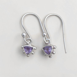 Mini boucles d'oreilles triangulaires argent et Améthyste