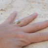 Bague Pierre de lune irisée ajourée argent et laiton T51
