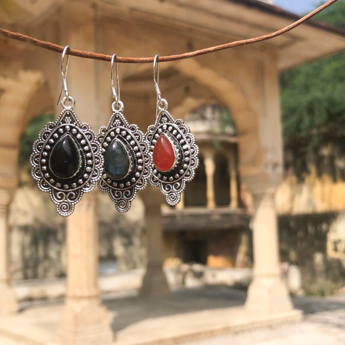 Bijoux indiens : l'argent et les pierres naturelles de Jaipur